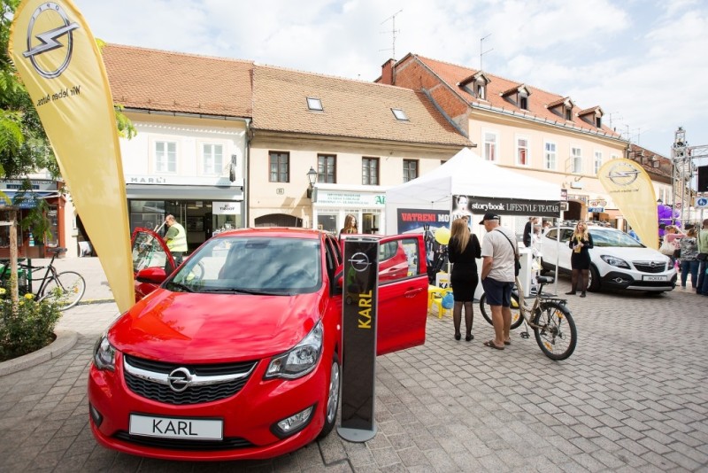 Opel-je-na-Europskom-trgu-po-prvi-put-predstavio-novi-model-KARL-a-pozirao-je-i-model-MOKKA-idealan-za-avanturiste-i-sportske-tipove-800x534